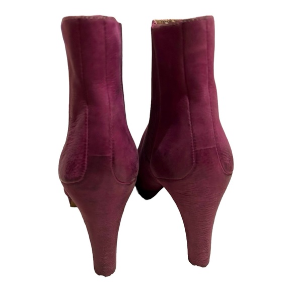 Ecco Womens Navoi Chelsea Eggplant Purple Leather Booties 4" Heels Boots size 41 - Picture 7 of 8